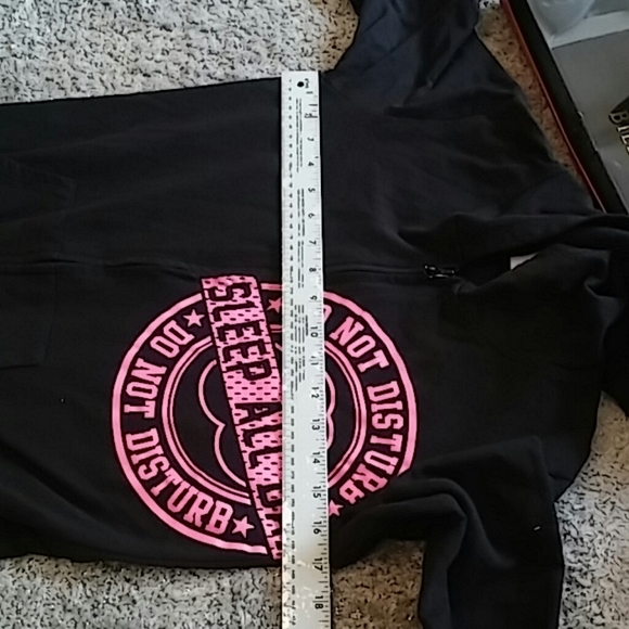 Secret Treasures Sleepweer Adult Pajama - Picture 8 of 8